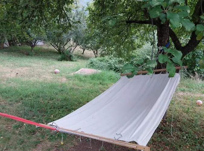 Lantställe Kaj Nana & Dedo *